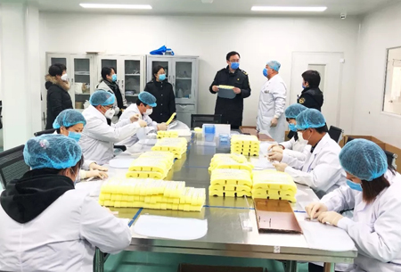 政企连枝 共克时疫