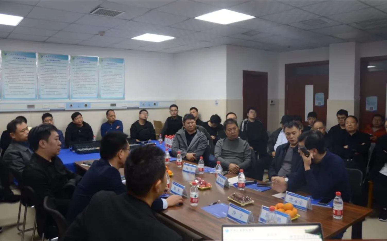 河南大学淮河医院单髁培训班成功举办，助推骨科事业腾飞！